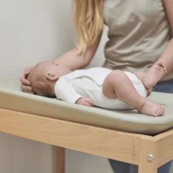 Nattou Siliconen Aankleedkussen Groen PU Schuim -Goedkope Babyproducten nattou siliconen aankleedkussen groen pu schuim a367384 4